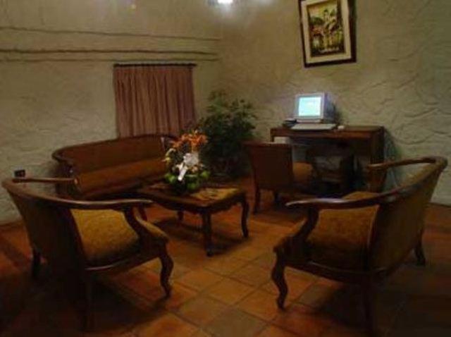 Hotel Quito Antiguo Exterior photo